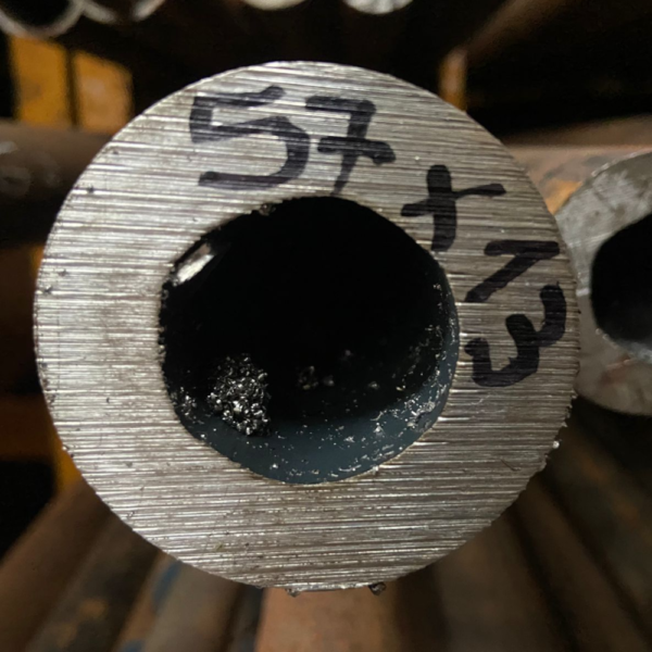 Tubo con interior hexagonal